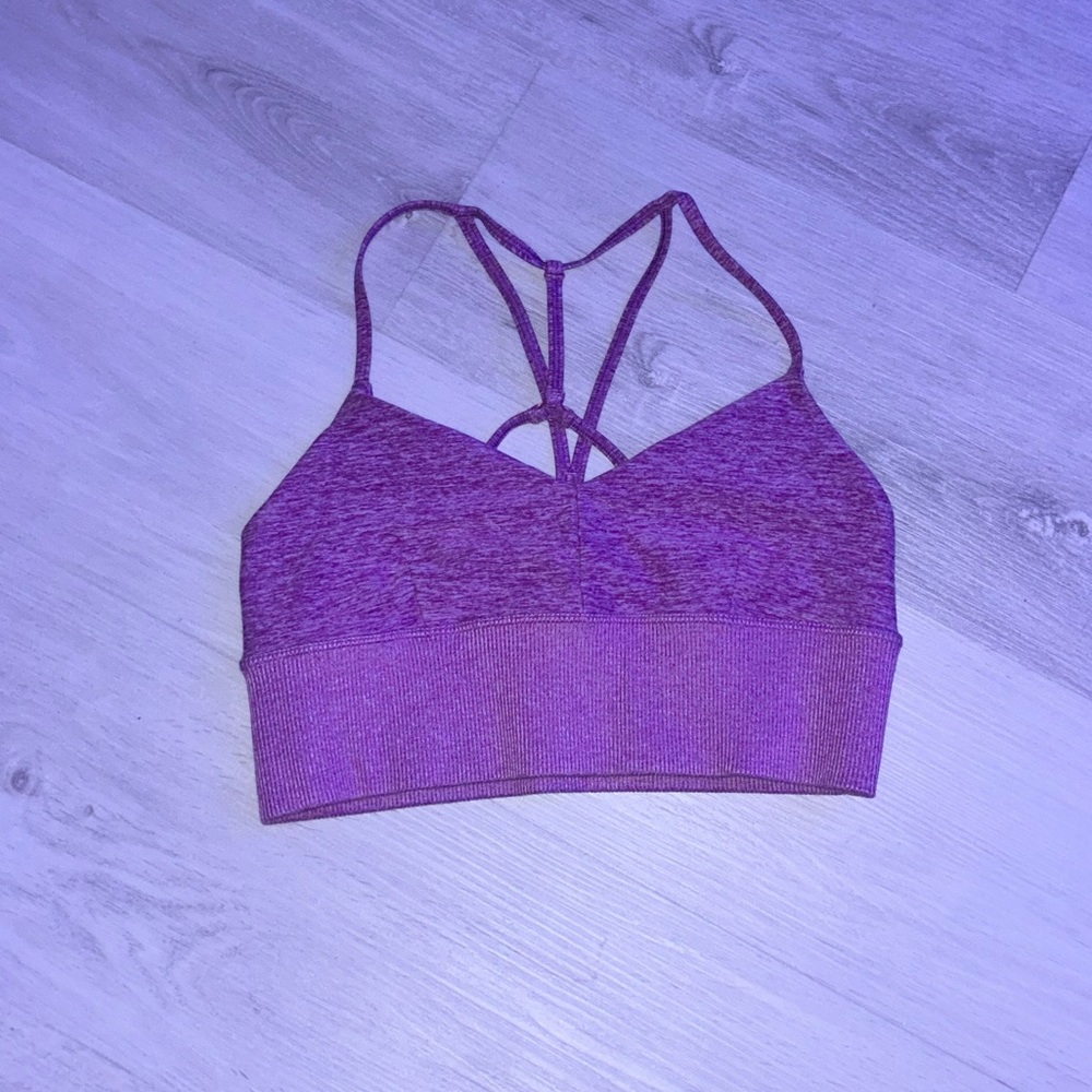 ALO Yoga Violet Strappy Sports Bra